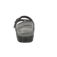 Sneakers Badelatsche